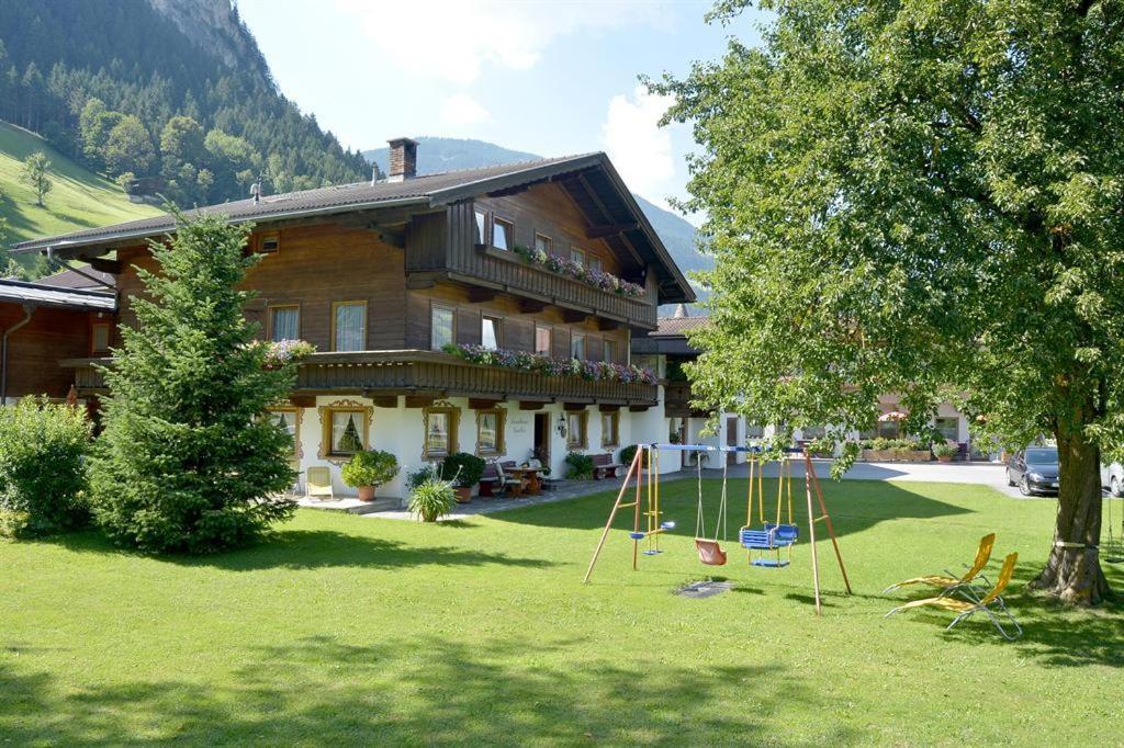 Landhaus Gredler Mayrhofen Εξωτερικό φωτογραφία