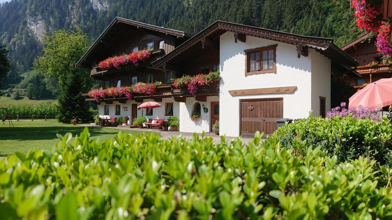 Landhaus Gredler Mayrhofen Εξωτερικό φωτογραφία